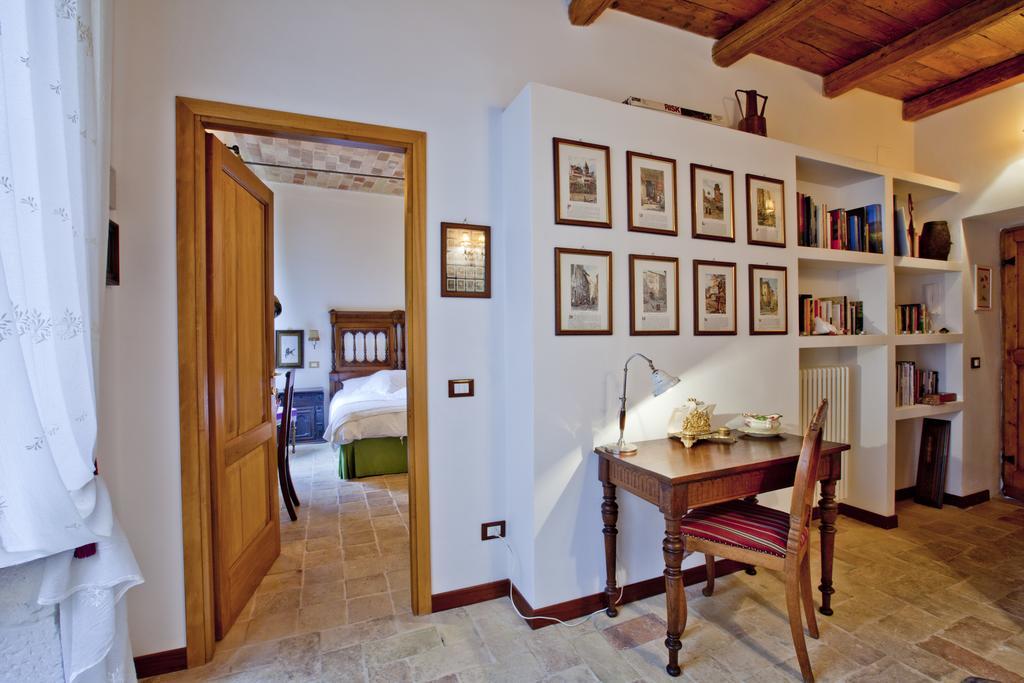 B&B Il Marchese Del Grillo Sulmona Kültér fotó