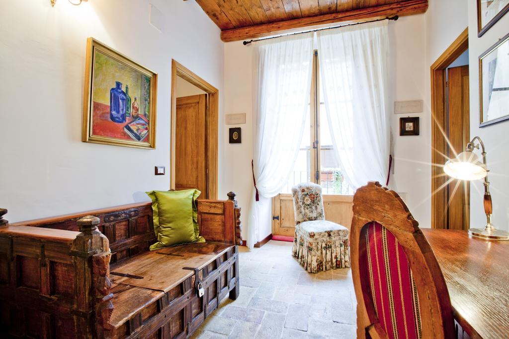 B&B Il Marchese Del Grillo Sulmona Kültér fotó