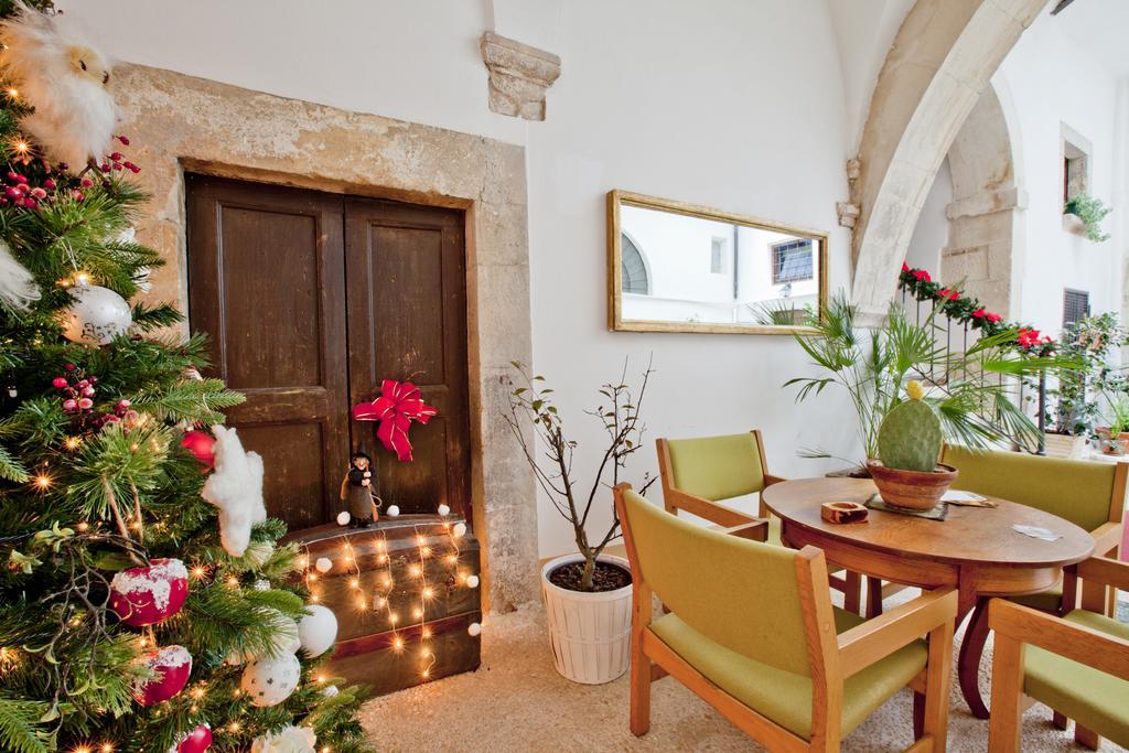 B&B Il Marchese Del Grillo Sulmona Kültér fotó