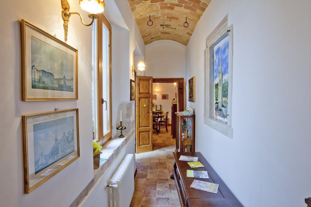 B&B Il Marchese Del Grillo Sulmona Kültér fotó