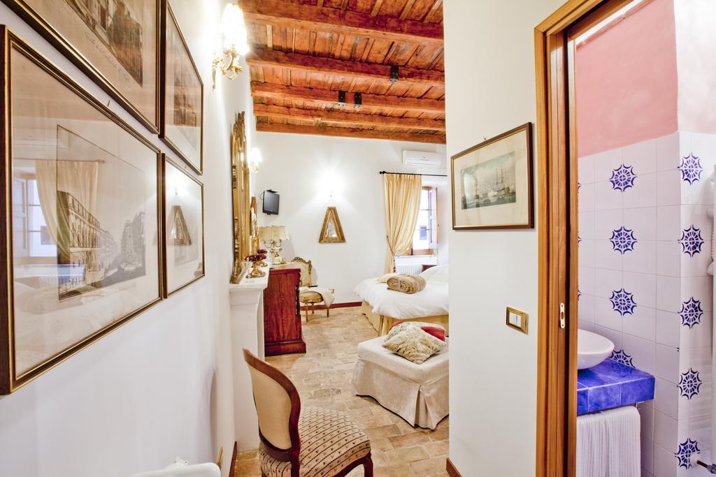 B&B Il Marchese Del Grillo Sulmona Szoba fotó